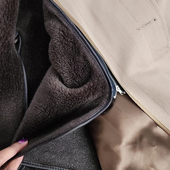 ☂London Fog Vintage 1970s Point Collar Trench Coat Tan Khaki Made in USA 42 Reg - Picture 8 of 16